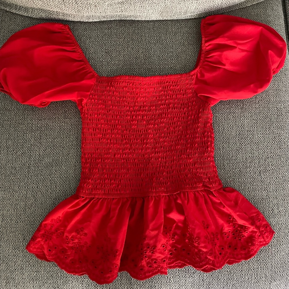 Women’s Red shirring top
